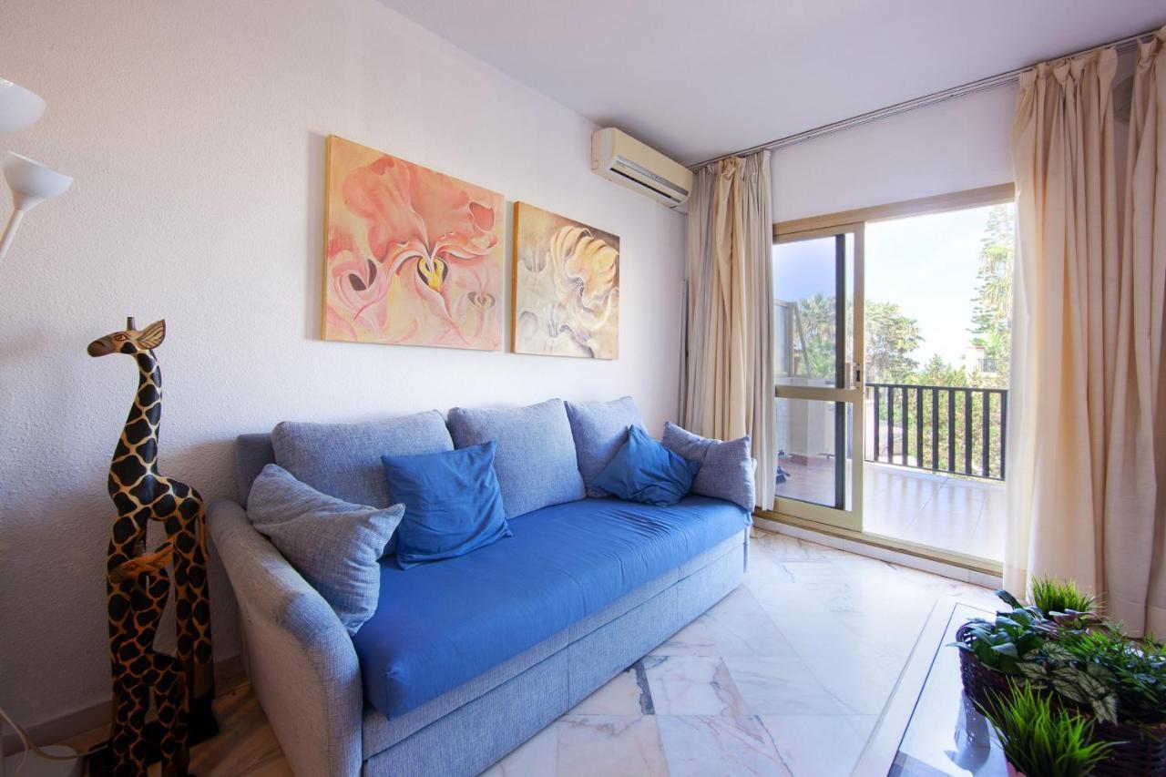 Romana Playa Studio Elviria Marbella Bagian luar foto